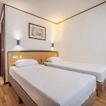 Campanile & Restaurant 3*