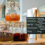 Hotel Campanile & Restaurant