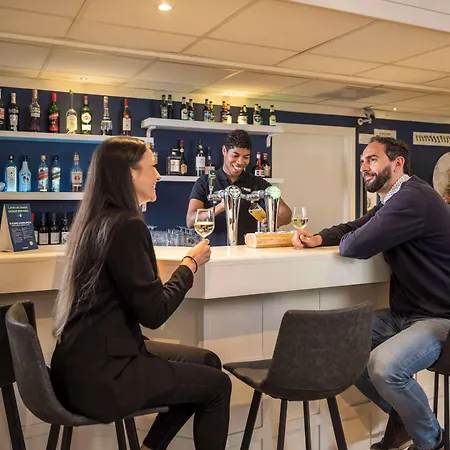 Campanile Hotel&restaurant 3*