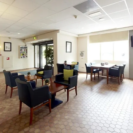 Hotell Campanile & Restaurant 3*