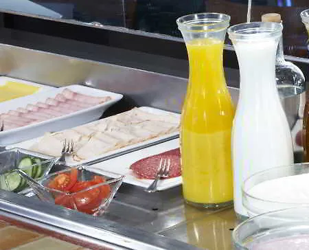 Campanile & Restaurant