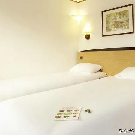 Hotell Campanile & Restaurant 3*