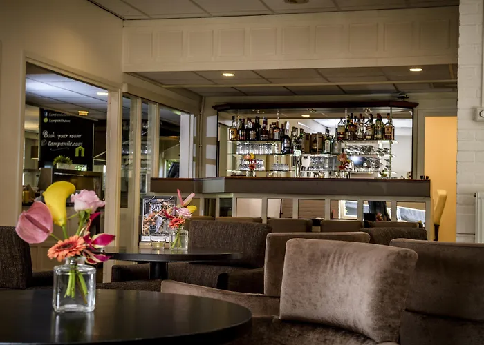 Campanile & Restaurant فندق