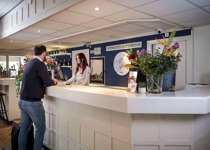 فندق Campanile & Restaurant