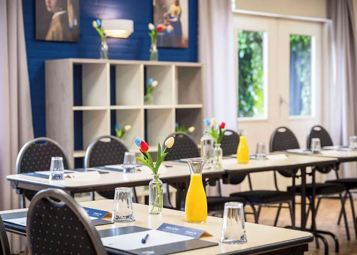 Hotel Campanile & Restaurant 3*