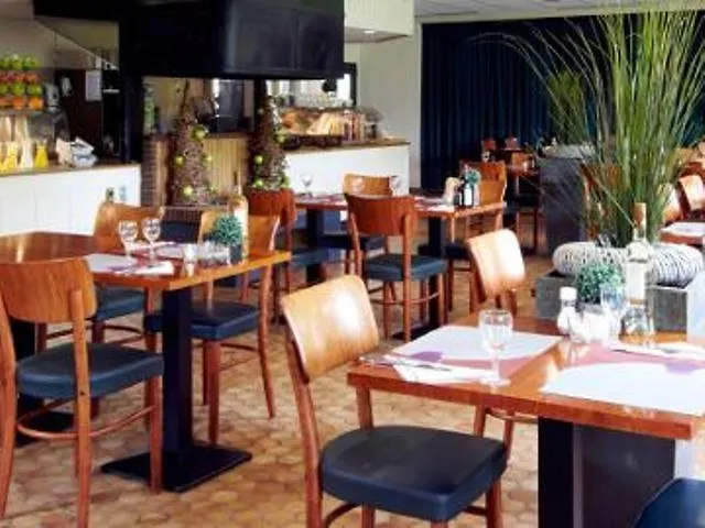 Campanile & Restaurant ホテル 3*