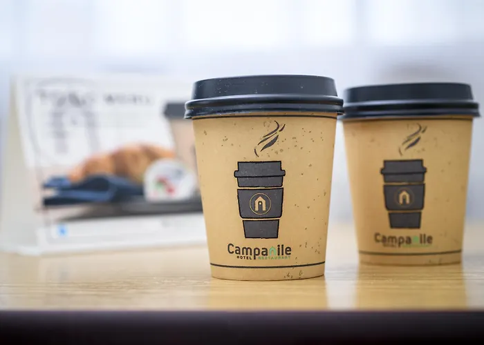 Campanile & Restaurant خودا