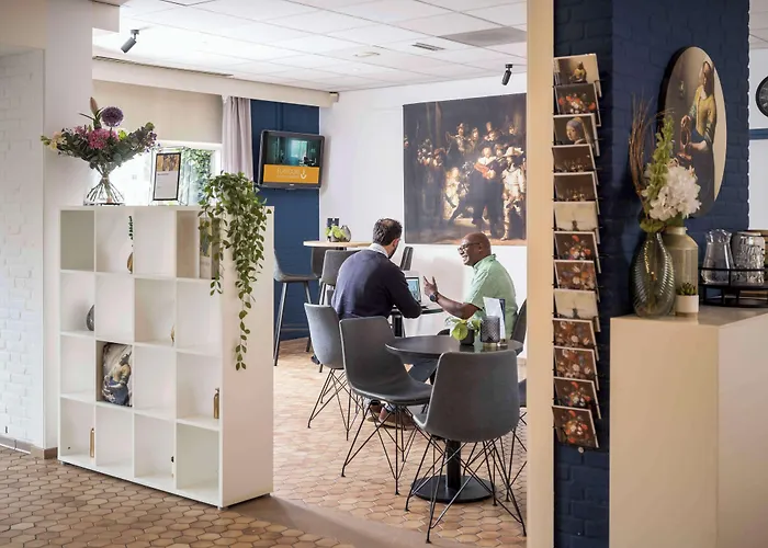 Campanile & Restaurant فندق خودا